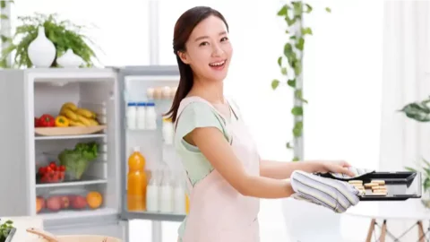 欲买桂花同载酒少年游